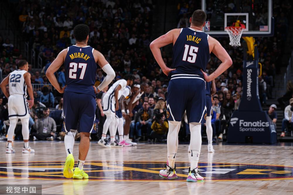 在遭遇困境 在遭遇困境